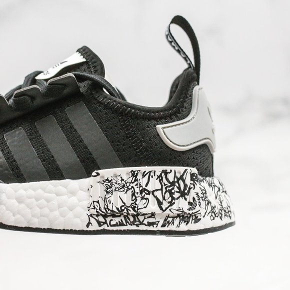 Fashion Adidas NMD R1 casual shoes